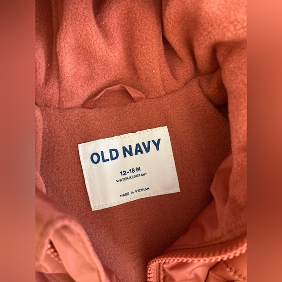 Old Navy | NWT Girls Puffer Jacket - Picture 2 of 5